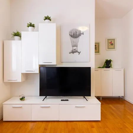 Appartement Royal - Centro Cadorna *