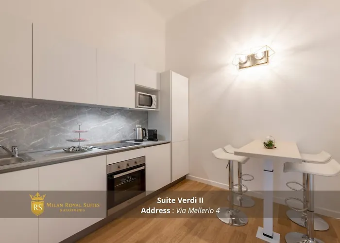 米兰皇家套房 - 卡多纳中心公寓 *