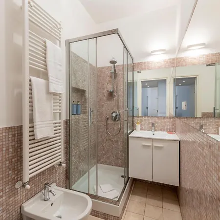 Apartment Royal - Centro Cadorna