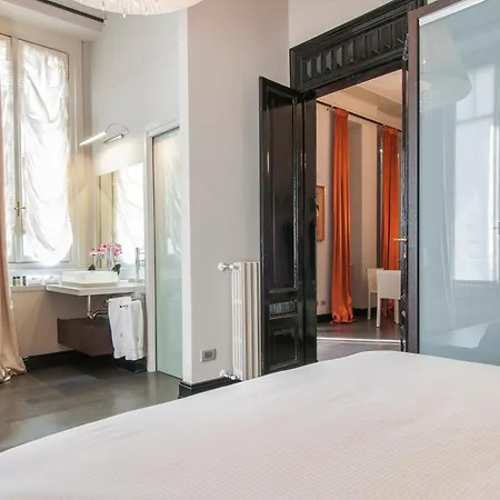 Royal - Centro Cadorna Milan