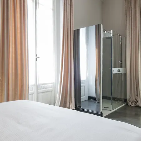 Royal - Centro Cadorna Milan